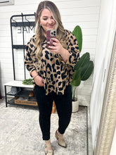 Load image into Gallery viewer, Magic Ankle Crop Skinny Pants in Black