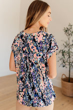 Load image into Gallery viewer, Lizzy Cap Sleeve Top in Navy Abstract Floral