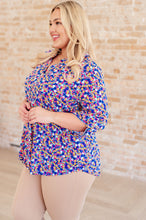 Load image into Gallery viewer, Lizzy Top in Blue and Pink Retro Ditsy Floral