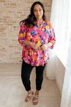 Load image into Gallery viewer, Magic Ankle Crop Skinny Pants in Black