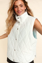 Load image into Gallery viewer, Sleeveless Puffer Vest in White