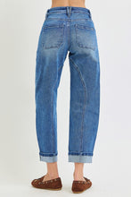 Load image into Gallery viewer, RISEN Mid Rise Crop Barrel Curved Seam Line Detail Cuffed Jeans