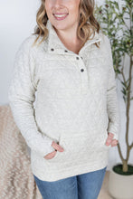 Load image into Gallery viewer, Geometric Button Snap Pullover - Oatmeal