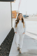 Load image into Gallery viewer, Corrine Joggers in Light Heather Gray