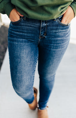 Mid Rise Handsand Judy Blue Skinny Jeans