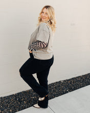 Load image into Gallery viewer, High Waist Rigid Magic 90&#39;s Knee Destroy Straight Judy Blue