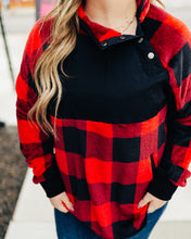 Load image into Gallery viewer, Mock Neck Side Button Fleece Pullover