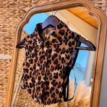 Load image into Gallery viewer, The Finishing Touch Faux Collar (See Options)