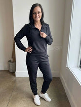 Load image into Gallery viewer, PREORDER: - The Throw-On and go 1/4 Zip