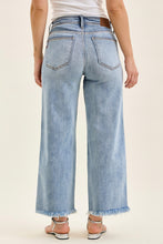 Load image into Gallery viewer, Mary Mid Rise Ankle Wide Leg + Hollywood WB + Fray Hem Judy Blue Jeans