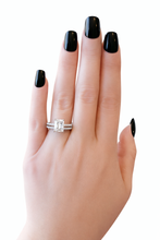 Load image into Gallery viewer, Aria Luxe Radiant Ring Set
