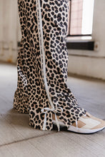 Load image into Gallery viewer, PREORDER: Ampersand Wide Leg Bow Comfs - Wild Card