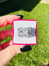 Load image into Gallery viewer, Elowen Sapphire Luxe Band Ring