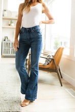 Load image into Gallery viewer, High Rise Tummy Control Top Judy Blue Slit Hem Bootcut