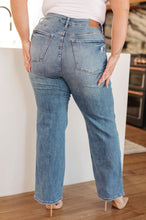 Load image into Gallery viewer, High Rise Control Top Distressed Judy Blue Straight Jeans