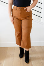Load image into Gallery viewer, High Rise Control Top Wide Leg Crop Judy Blue Jeans in Camel
