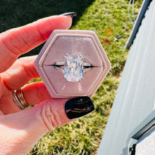 Load image into Gallery viewer, Camille Statement Ring