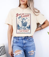 Load image into Gallery viewer, 250th Celebrating Racoon Graphic Tee
