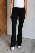 Load image into Gallery viewer, Checking Out Myself Flare Leggings in Black