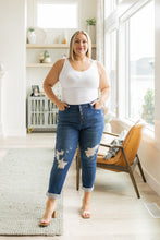 Load image into Gallery viewer, High Rise Button Fly Distressed Boyfriend Judy Blue Jeans