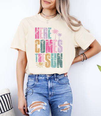 Distressed Here Comes The Sun Graphic Tee