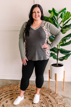 Load image into Gallery viewer, The Last Capri Leggings You'll Ever Need in Black with POCKETS