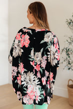 Load image into Gallery viewer, Essential Blouse in Black Floral
