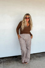 Load image into Gallery viewer, Cheetah Drift Away Joggers