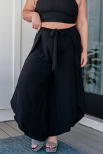 Load image into Gallery viewer, Holland Holiday Tulip Pants in Black