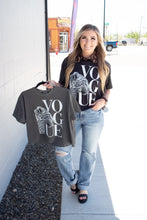 Load image into Gallery viewer, Vogue Cheetah CROPPED Graphic Tee