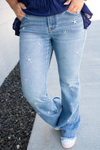 Load image into Gallery viewer, RISEN Mid Rise Flare Star Embroidery Jeans