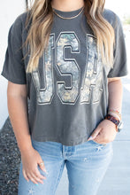 Load image into Gallery viewer, USA Camo CROPPED Graphic Tee
