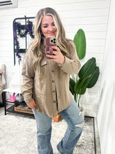 Load image into Gallery viewer, Fleece Shirket in Mocha