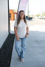 Load image into Gallery viewer, Ampersand Lulu Tee - Pink Floral