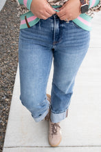 Load image into Gallery viewer, RISEN High Rise Straight Cuffed Hem Jeans