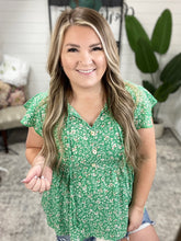 Load image into Gallery viewer, Flirty and Thriving Floral Flutter Sleeve Top in Green