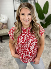 Load image into Gallery viewer, Lizzy Cap Sleeve Top in Red Floral