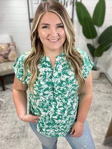 Lizzy Cap Sleeve Top in Emerald and White Floral