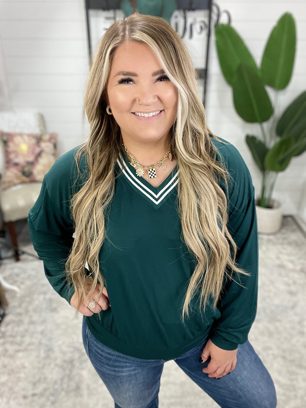 All Out Comfort V-Neck Pullover in Midnight Green