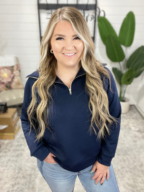 Hamptons Travel Half Zip Pullover in Navy