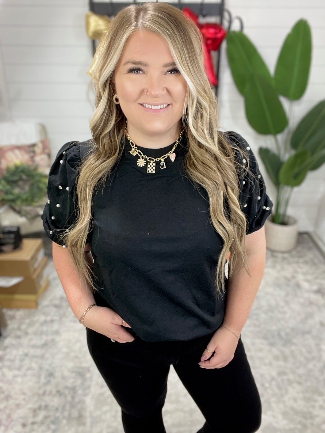 Diamonds and Pearls Puff Sleeve Top in Black