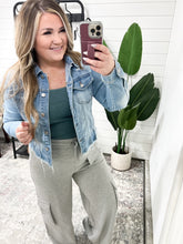 Load image into Gallery viewer, Wide Leg Cargo Sweats In Marbled Grey