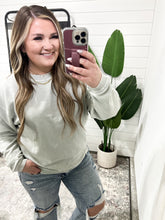 Load image into Gallery viewer, Essential Luxe Corded Crew Sweatshirt
