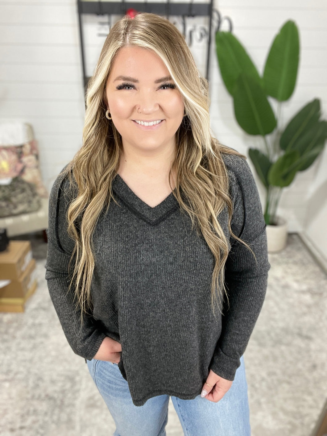 Basically Freezing Brushed Hacci Top in Black