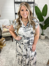 Load image into Gallery viewer, Two Tone Landscape Print Midi Dress