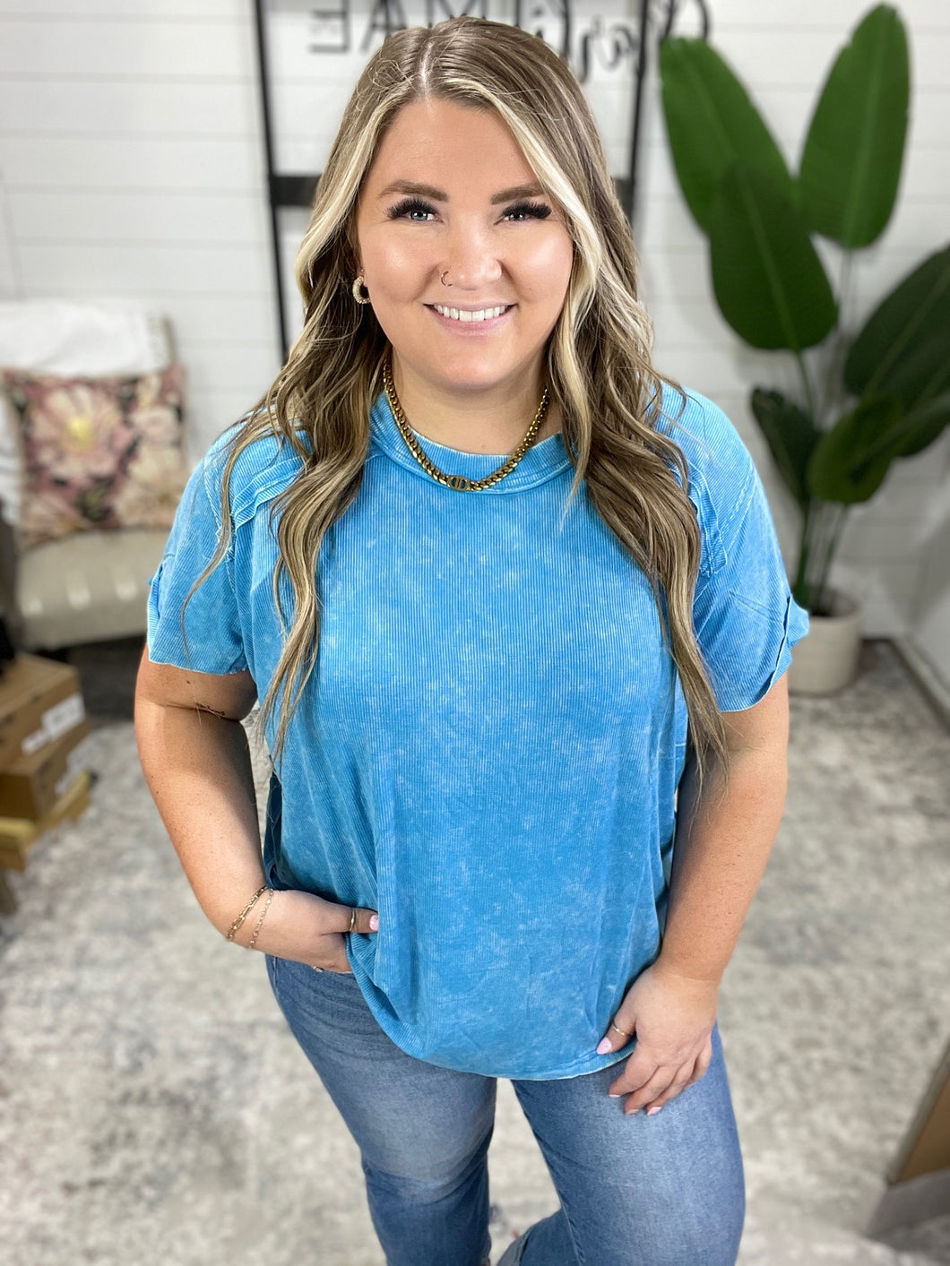 Easy Style Basic Mineral Wash Top in Deep Sky