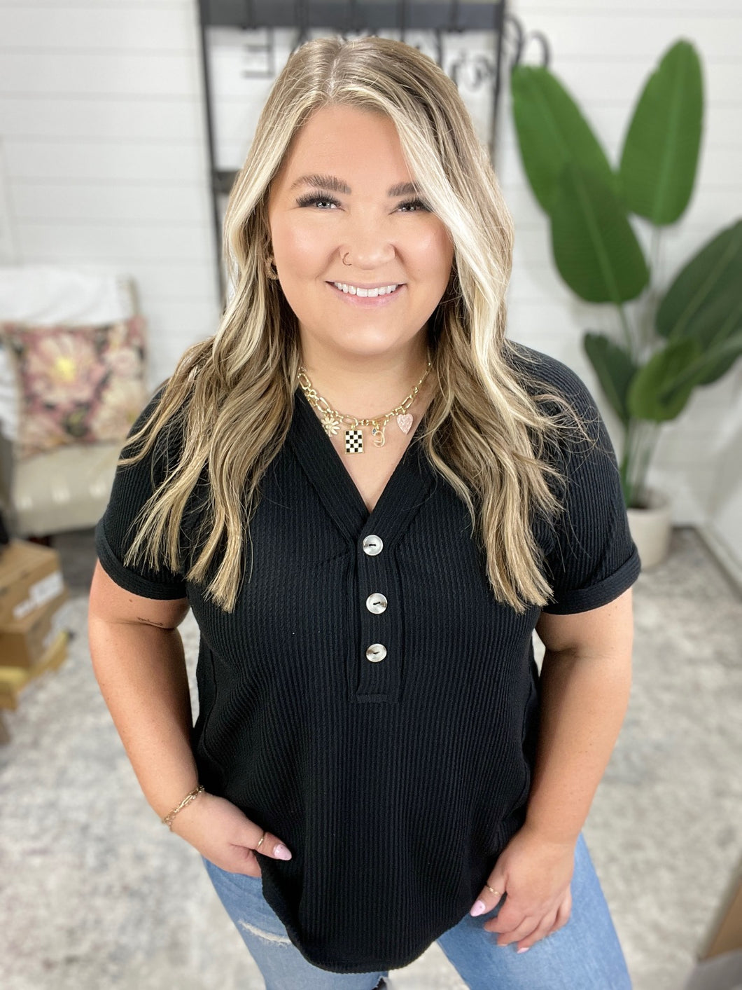 Plain and Sassy V-Neck Tee in Black