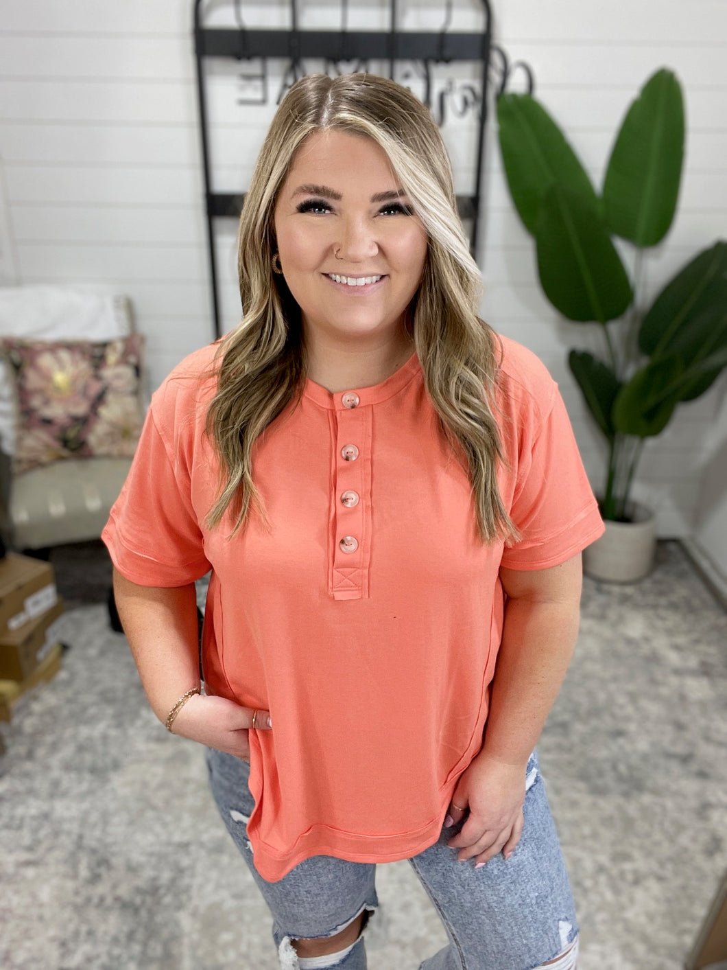 In the Rotation Exposed Seam Tee in Apricot Splash