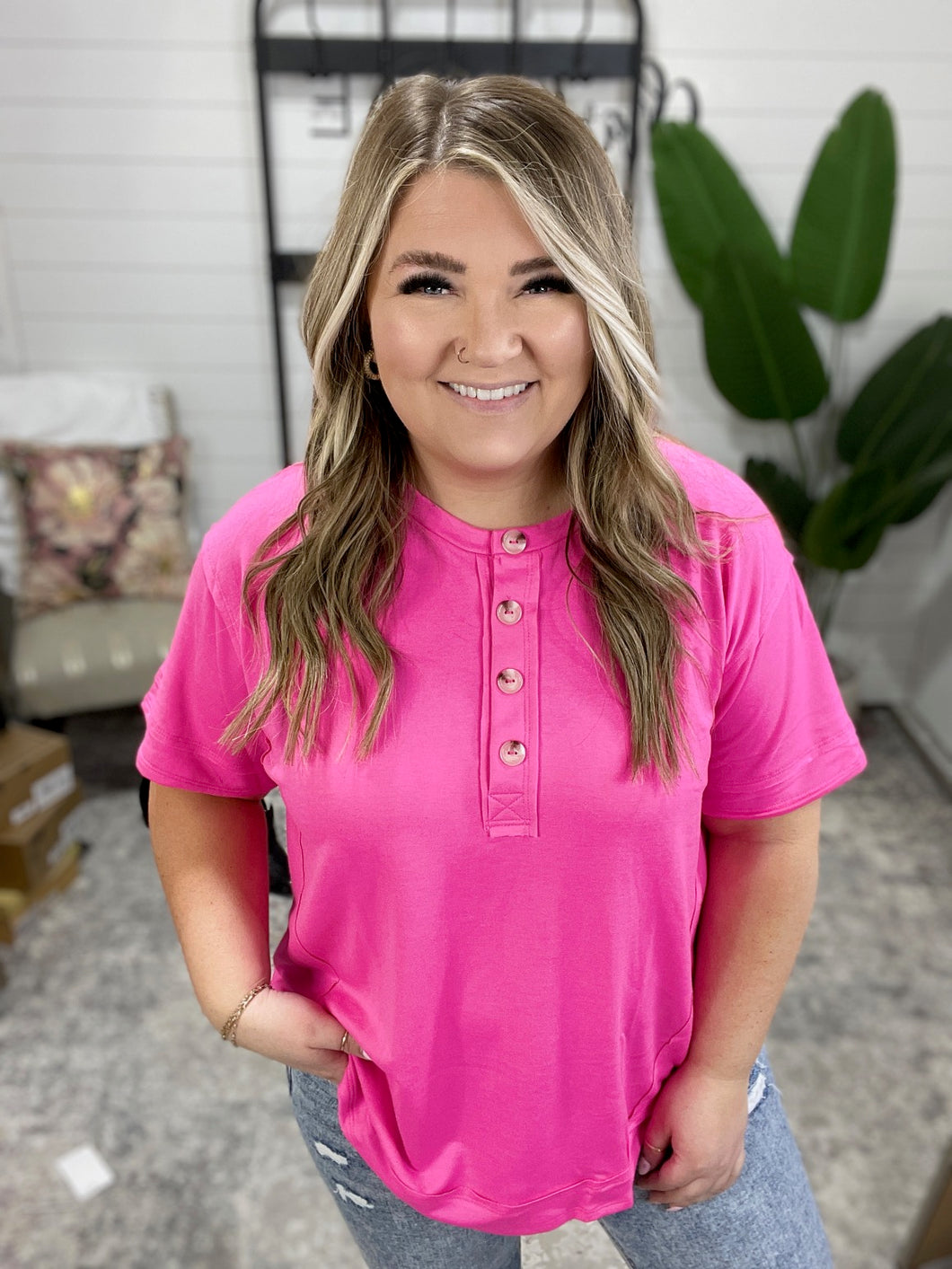 In the Rotation Exposed Seam Tee in Hot Pink