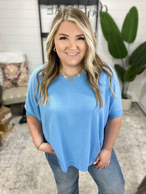 Minimal Muse Batwing Tee in Blue Ocean